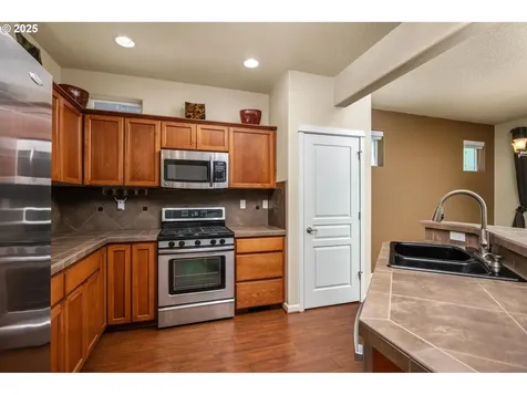 20937 SW Edgemont Street Beaverton OR 97003