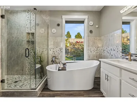 257 Curtis Drive Longview WA 98632