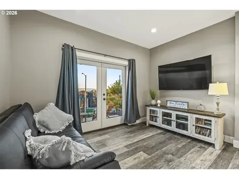 257 Curtis Drive Longview WA 98632