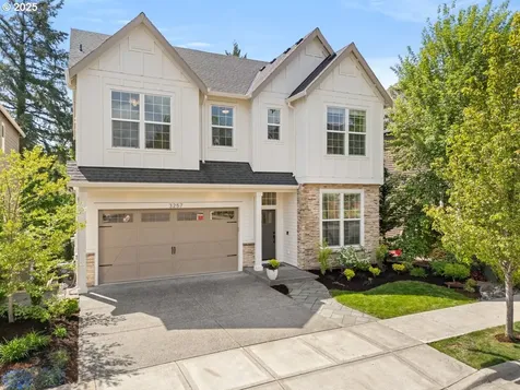 3257 NW Kinsley Terrace Portland OR 97229
