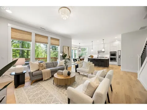 3257 NW Kinsley Terrace Portland OR 97229
