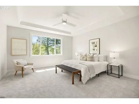 3257 NW Kinsley Terrace Portland OR 97229