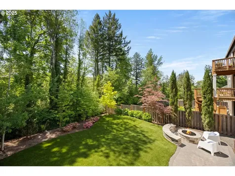 3257 NW Kinsley Terrace Portland OR 97229