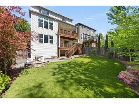 3257 NW Kinsley Terrace Portland OR 97229