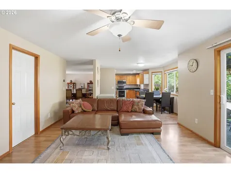 16406 NE 33rd Street Vancouver WA 98682