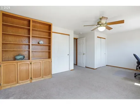 16406 NE 33rd Street Vancouver WA 98682