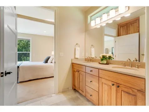 17730 SW Pheasant Lane Beaverton OR 97003