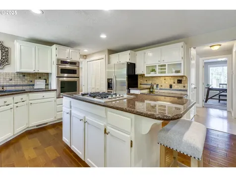 17865 NW Elk Meadow Lane Portland OR 97229