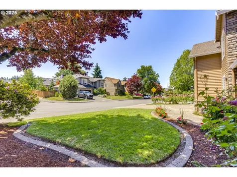 17865 NW Elk Meadow Lane Portland OR 97229