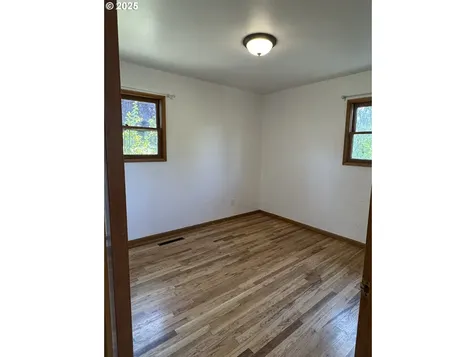 318 W 20th Street The Dalles OR 97058