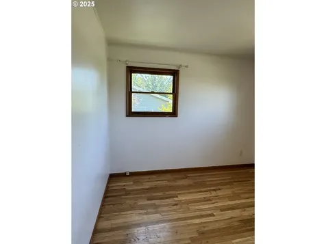 318 W 20th Street The Dalles OR 97058