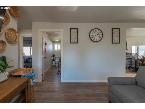 130 S 7th Street Lakeside OR 97449