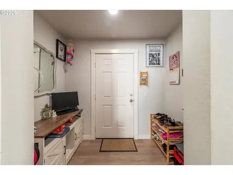 130 S 7th Street Lakeside OR 97449