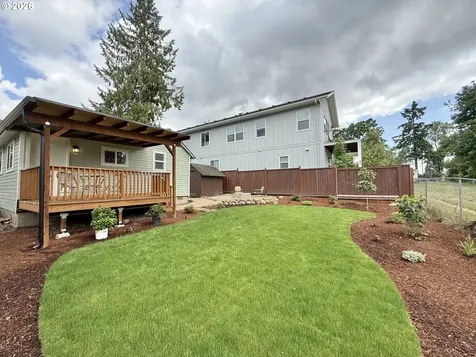 617 N Grant Street Newberg OR 97132