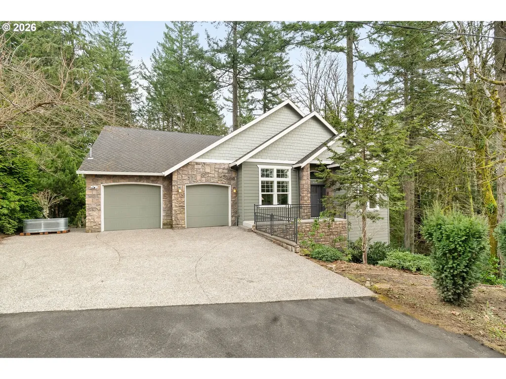 930 SW Skyline Boulevard Portland OR 97221
