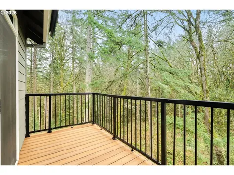 930 SW Skyline Boulevard Portland OR 97221