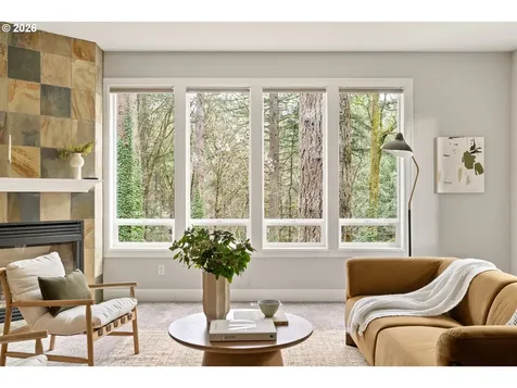 930 SW Skyline Boulevard Portland OR 97221