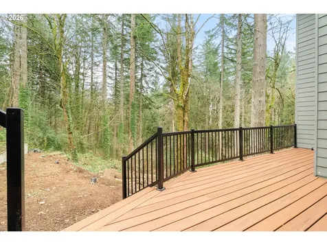 930 SW Skyline Boulevard Portland OR 97221