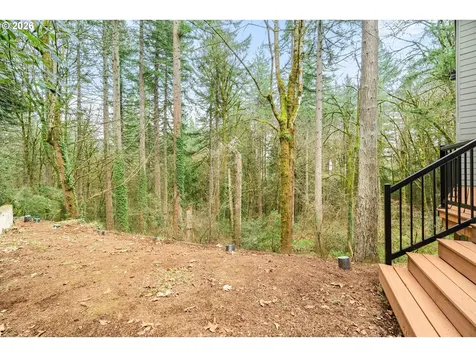 930 SW Skyline Boulevard Portland OR 97221