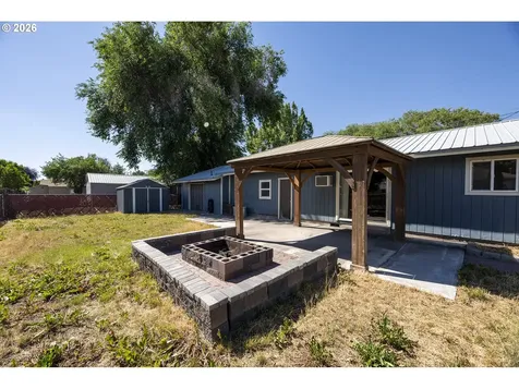 1670 SE Mountain View Drive Prineville OR 97754