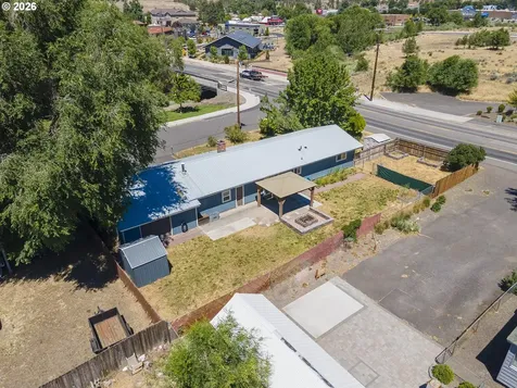 1670 SE Mountain View Drive Prineville OR 97754