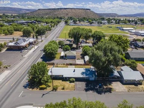 1670 SE Mountain View Drive Prineville OR 97754