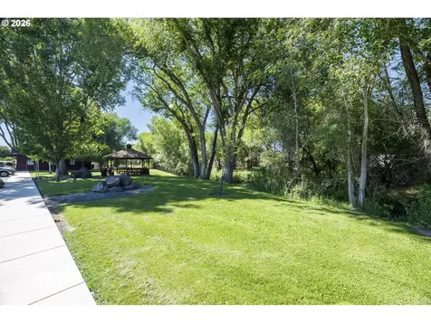 1670 SE Mountain View Drive Prineville OR 97754