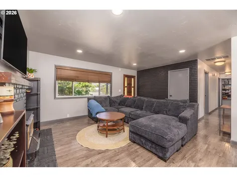 1670 SE Mountain View Drive Prineville OR 97754