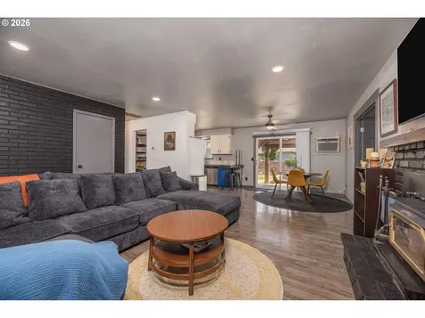 1670 SE Mountain View Drive Prineville OR 97754