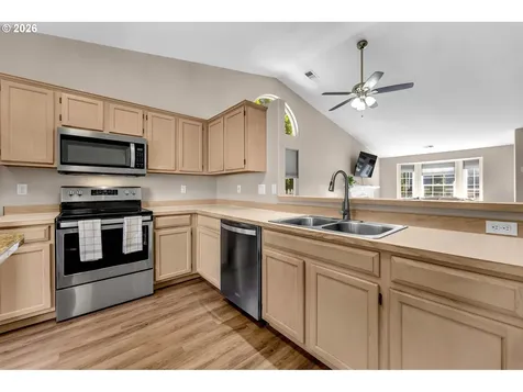 9809 NE 41st Avenue Vancouver WA 98665