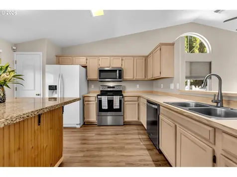 9809 NE 41st Avenue Vancouver WA 98665