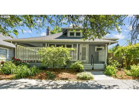 3044 SE 9th Avenue Portland OR 97202