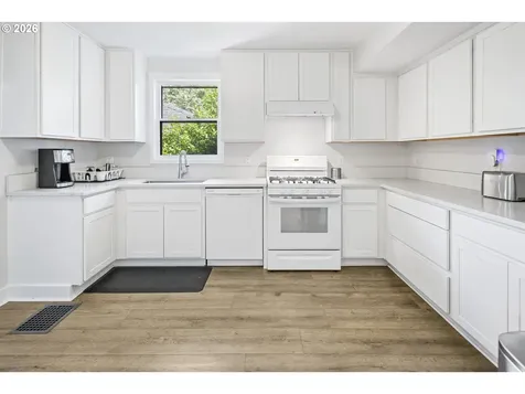 3044 SE 9th Avenue Portland OR 97202