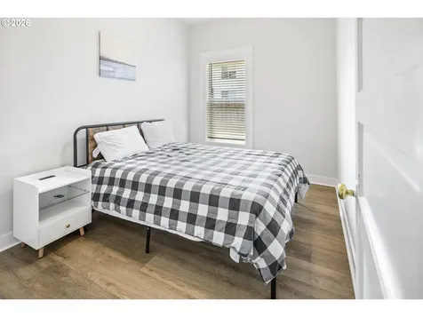 3044 SE 9th Avenue Portland OR 97202