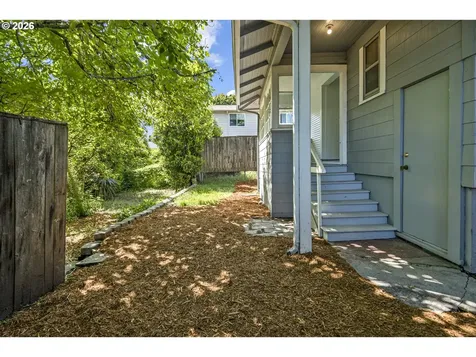 3044 SE 9th Avenue Portland OR 97202