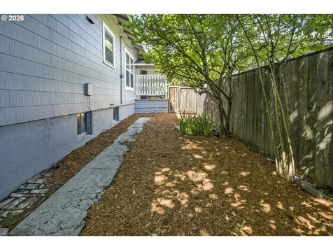 3044 SE 9th Avenue Portland OR 97202