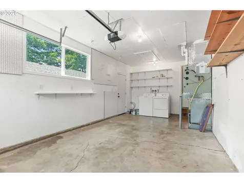 4867 SW Taylors Ferry Road Portland OR 97219