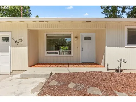 4867 SW Taylors Ferry Road Portland OR 97219