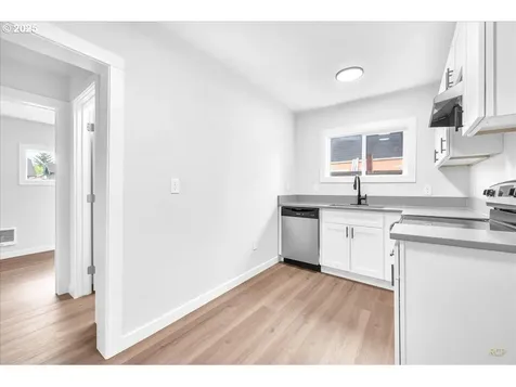328 18th Avenue Longview WA 98632