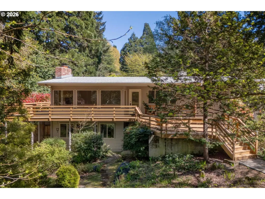 2591 Greentree Road Lake Oswego OR 97034
