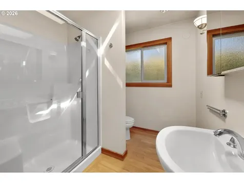 2591 Greentree Road Lake Oswego OR 97034