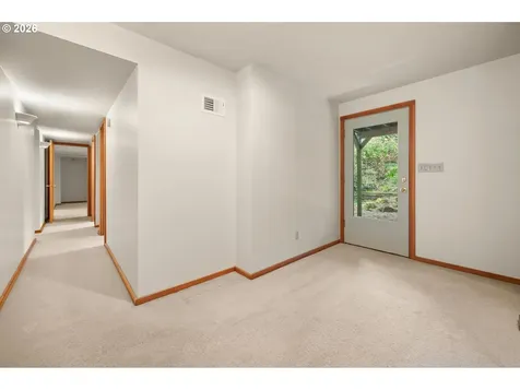 2591 Greentree Road Lake Oswego OR 97034