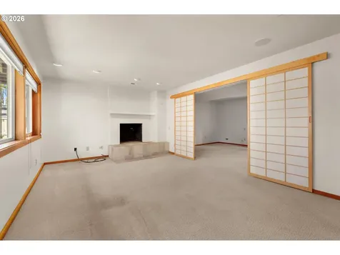 2591 Greentree Road Lake Oswego OR 97034