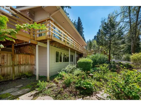 2591 Greentree Road Lake Oswego OR 97034