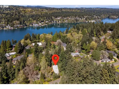 2591 Greentree Road Lake Oswego OR 97034