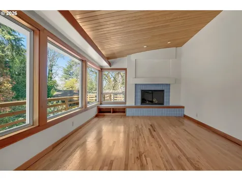 2591 Greentree Road Lake Oswego OR 97034