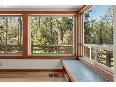 2591 Greentree Road Lake Oswego OR 97034