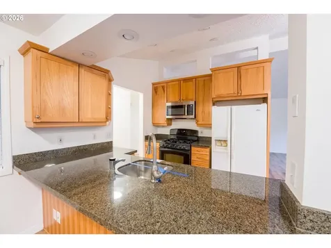 2320 NE Rene Avenue Gresham OR 97030