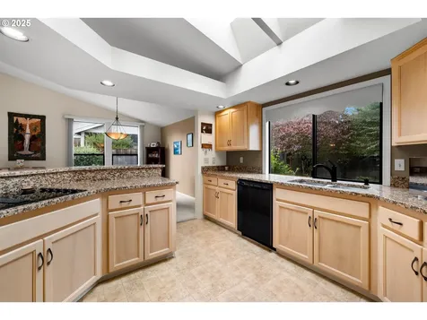 2005 NE 154th Court Portland OR 97230