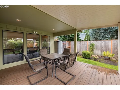 2005 NE 154th Court Portland OR 97230